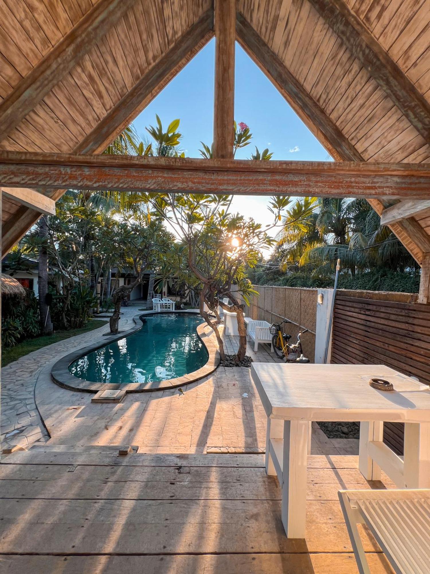 Coconut Dream Hotell Gili Trawangan Exteriör bild